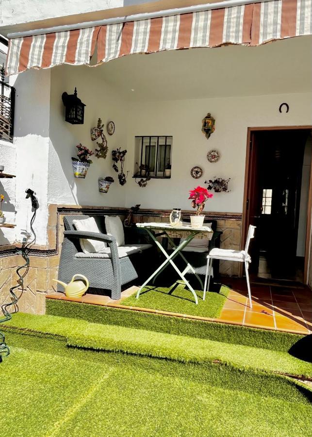Like At Home Near Seville Montequinto Zewnętrze zdjęcie